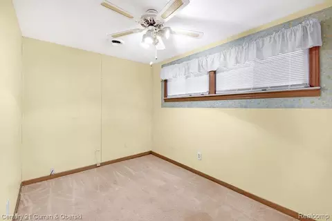 18243 Robert St, Melvindale, MI 48122 photo 21