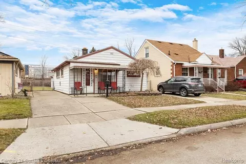 18243 Robert St, Melvindale, MI 48122 photo 2