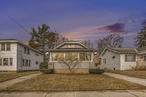 1252 Montgomery Ave, Muskegon, MI 49441