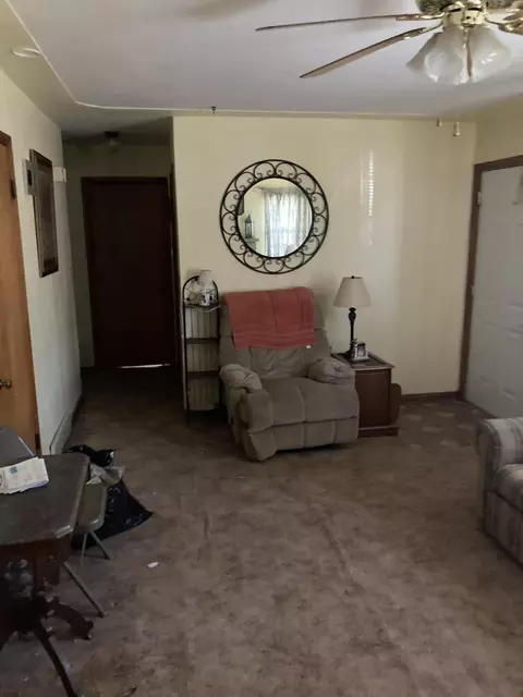 112 Sundown St, Springfield, MI 49037 photo 3