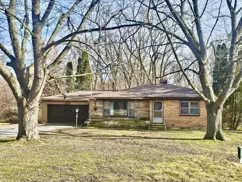2951 M 63, Benton Harbor, MI 49022