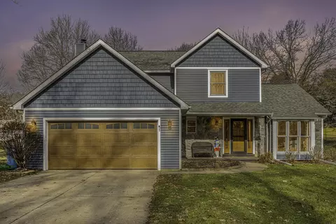 126 Trickovic Ln, Battle Creek, MI 49014
