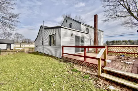 Exterior - 618 S St Johns St, Ithaca, MI 48847 photo 14 of 21
