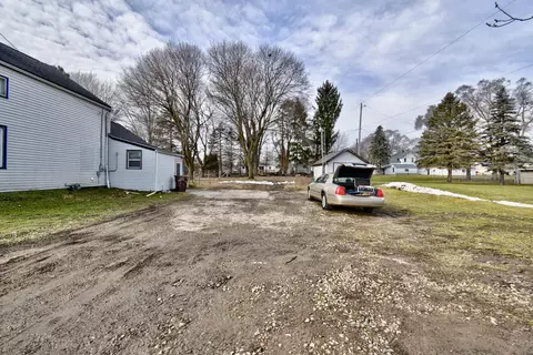 View/Area - 618 S St Johns St, Ithaca, MI 48847 photo 3 of 3