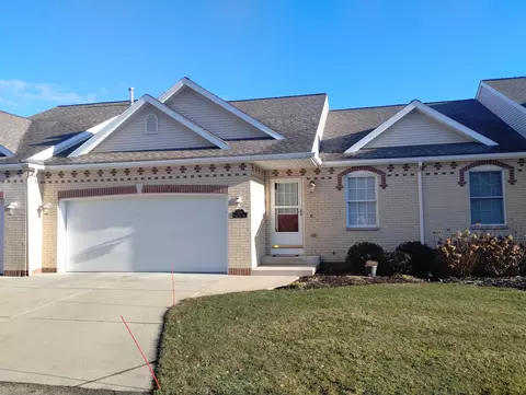 2356 Brickyard Ln, Zeeland, MI 49464