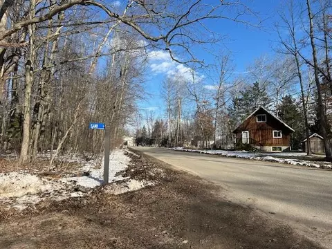 10978 Sand St #641 & 642, Canadian Lakes, MI 49346