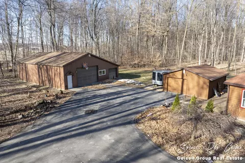7618 Krupp Rd, Belding, MI 48809 photo 2