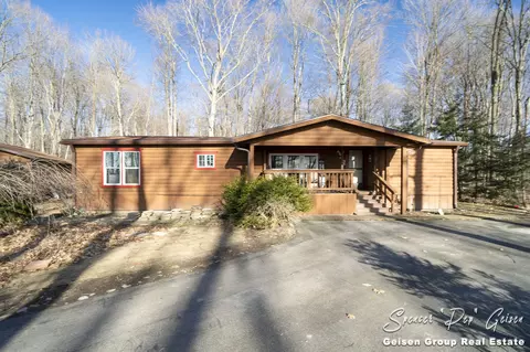 7618 Krupp Rd, Belding, MI 48809 photo 6