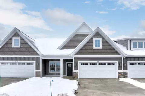 1438 Eagleshore Ct, Hudsonville, MI 49426