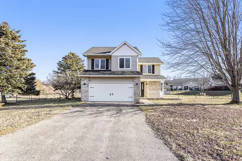 135 Mesa Verde Dr, Battle Creek, MI 49015