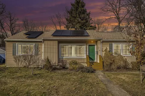 1909 Miller Rd, Kalamazoo, MI 49001