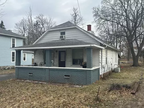19 E St Joe St, Hillsdale, MI 49242