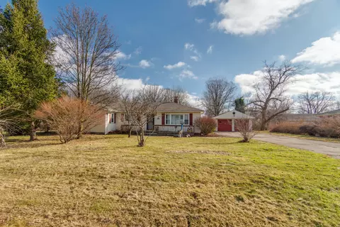 3121 Denton Rd, Canton, MI 48188