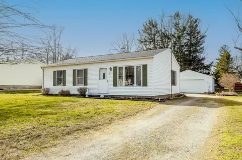 126 N Harrison St, New Buffalo, MI 49117