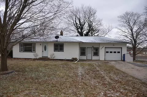 3792 E Britain Ave, Benton Harbor, MI 49022
