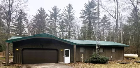 2110 W Pm Ln, Baldwin, MI 49304