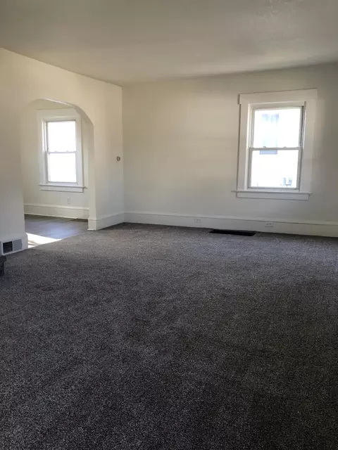 401 Adams St, Jackson, MI 49202 photo 9