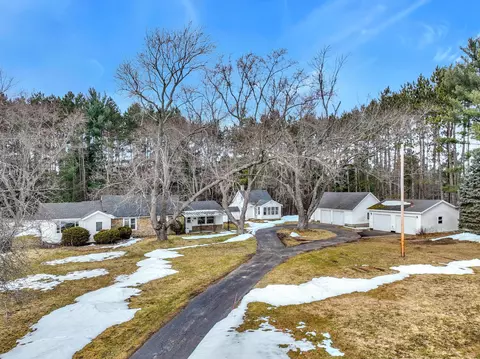3218 S Mackinaw Trl, Cadillac, MI 49601