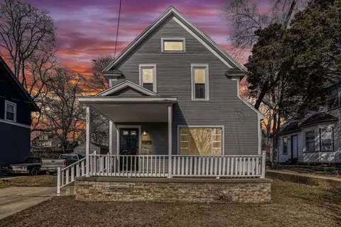 517 Highland St SE, Grand Rapids, MI 49507