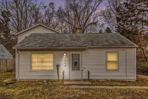 2408 Hillsdale Ave, Kalamazoo, MI 49006