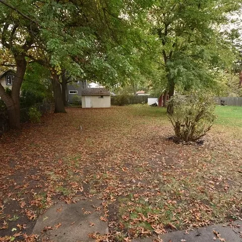 8236 Dickert St, Commerce Twp, MI 48382 photo 21