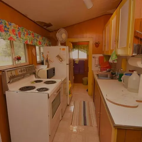 8236 Dickert St, Commerce Twp, MI 48382 photo 12