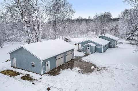 7504 W Van Buren St, Hesperia, MI 49421