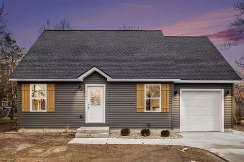 1142 Norway Ave, Hastings, MI 49058