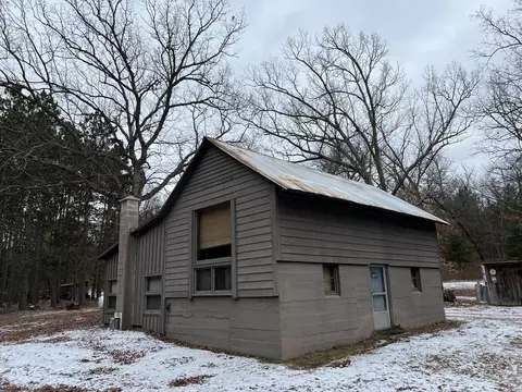 10911 S 1 Rd, Wellston, MI 49689