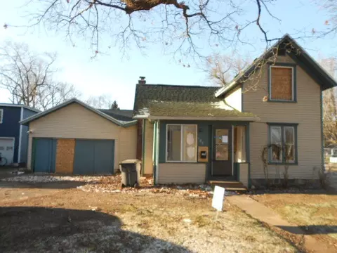 125 W Hammond St, Otsego, MI 49078