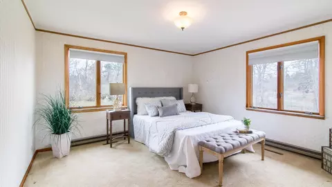 Bedroom - 1020 Bishop Rd, Saline, MI 48176 photo 4 of 7