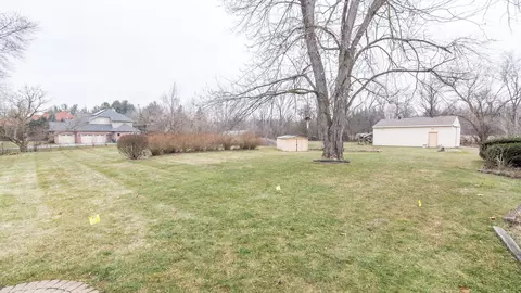 Exterior - 1020 Bishop Rd, Saline, MI 48176 photo 11 of 15