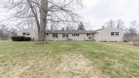 Exterior - 1020 Bishop Rd, Saline, MI 48176 photo 13 of 15