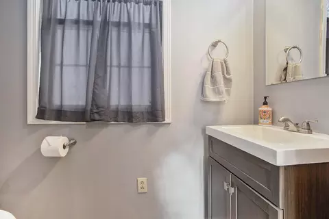 Bath - 10982 E Cd Ave, Richland, MI 49083 photo 1 of 6