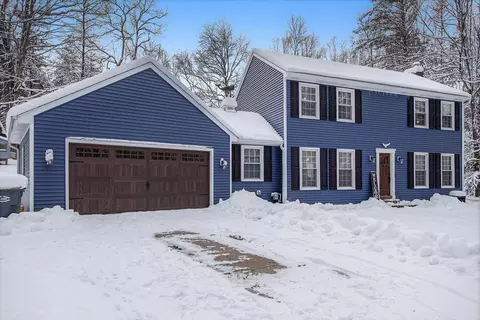 Exterior - 10982 E Cd Ave, Richland, MI 49083 photo 3 of 10