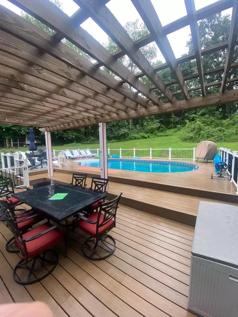 Exterior - 10982 E Cd Ave, Richland, MI 49083 photo 10 of 10