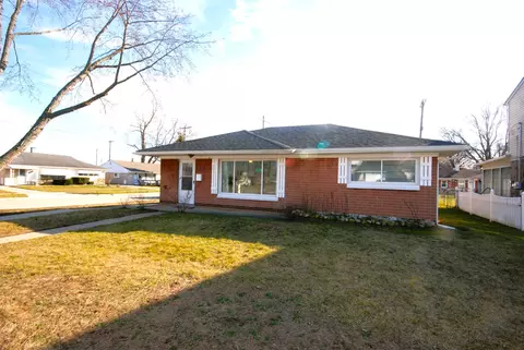 1270 Kalama Ave, Madison Heights, MI 48071
