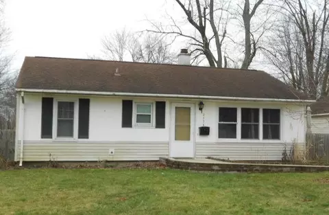 2236 Southern Ave, Kalamazoo, MI 49001