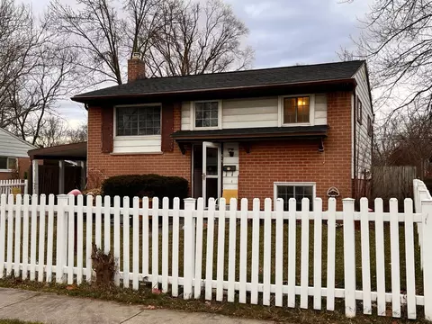 649 Fox Ave, Ypsilanti, MI 48198