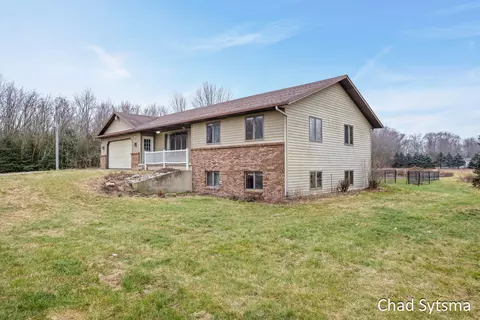 Exterior - 4280 24th St, Dorr, MI 49323 photo 7 of 14