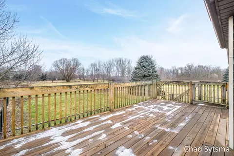 Exterior - 4280 24th St, Dorr, MI 49323 photo 9 of 14