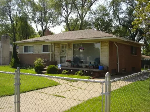 1834 Tyler Rd, Ypsilanti, MI 48198