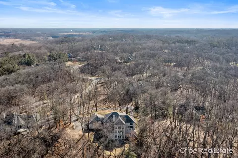 View/Area - 4844 Summer Ridge Ct NE, Ada, MI 49301 photo 5 of 7