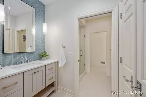 Bath - 4844 Summer Ridge Ct NE, Ada, MI 49301 photo 7 of 10