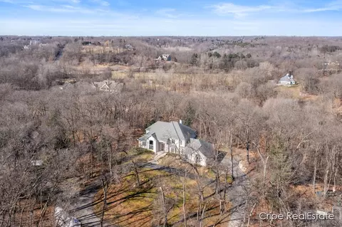 View/Area - 4844 Summer Ridge Ct NE, Ada, MI 49301 photo 2 of 7