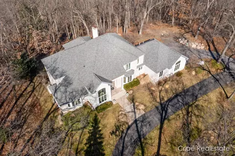 Exterior - 4844 Summer Ridge Ct NE, Ada, MI 49301 photo 15 of 17