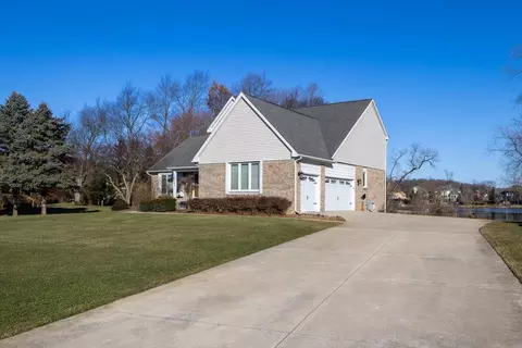 10385 Spring Grv, Brighton, MI 48114 photo 32