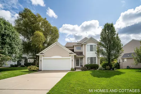 3380 Crystal Valley Ct, Holland, MI 49424