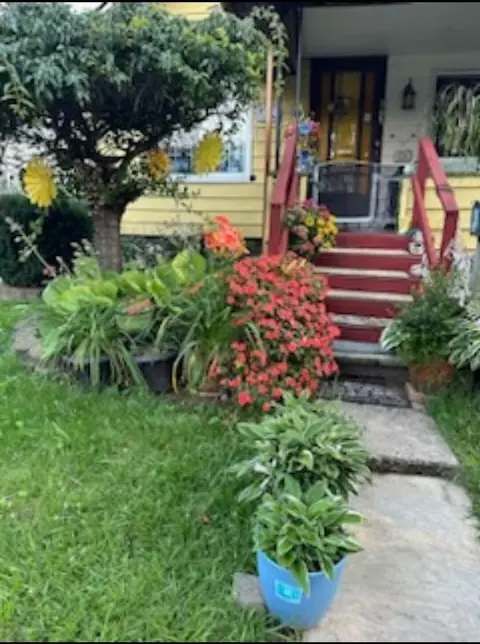 170 E Hazelhurst St, Ferndale, MI 48220