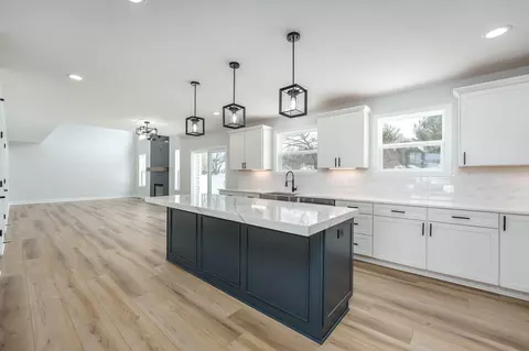 Kitchen - 11637 Heron St, Schoolcraft, MI 49087 photo 1 of 6